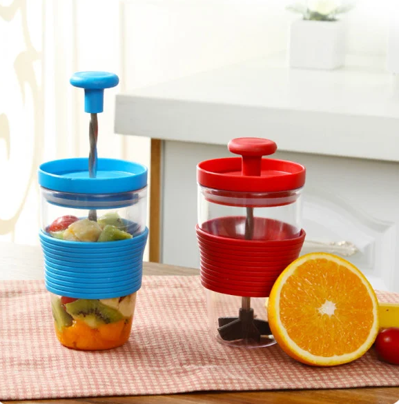 Кружка для приготовления смузи и коктейлей Fruits smoothie maker