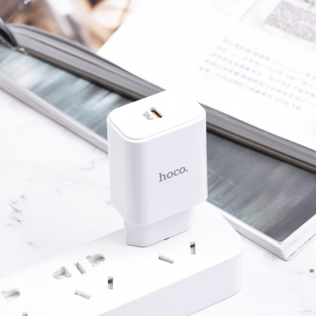 Зарядное устройство HOCO C71A Star speed, 2.4A, белый, 18W порт Type-C, кабель Lightning, быстрая зарядка
