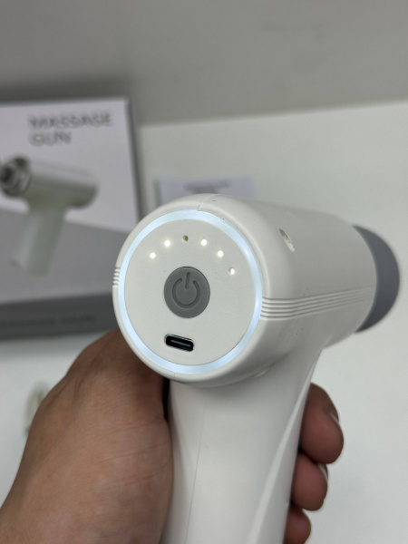 Ударный массажер massage gun