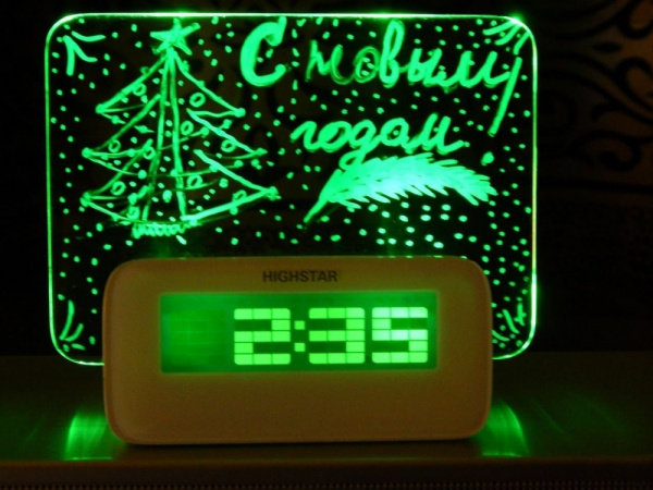 Будильник с доской для записей Highlighter Board